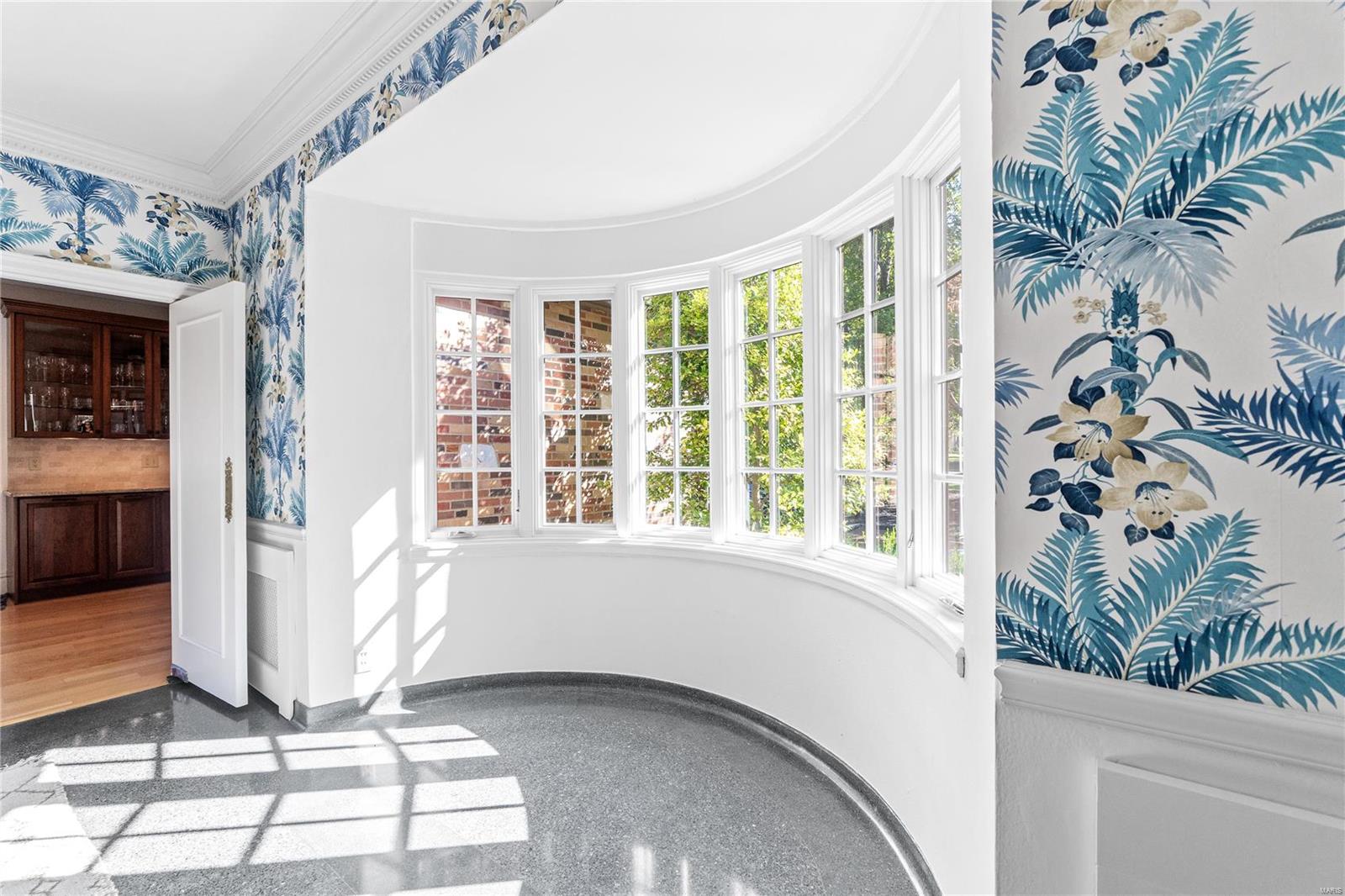 Warson - Residential