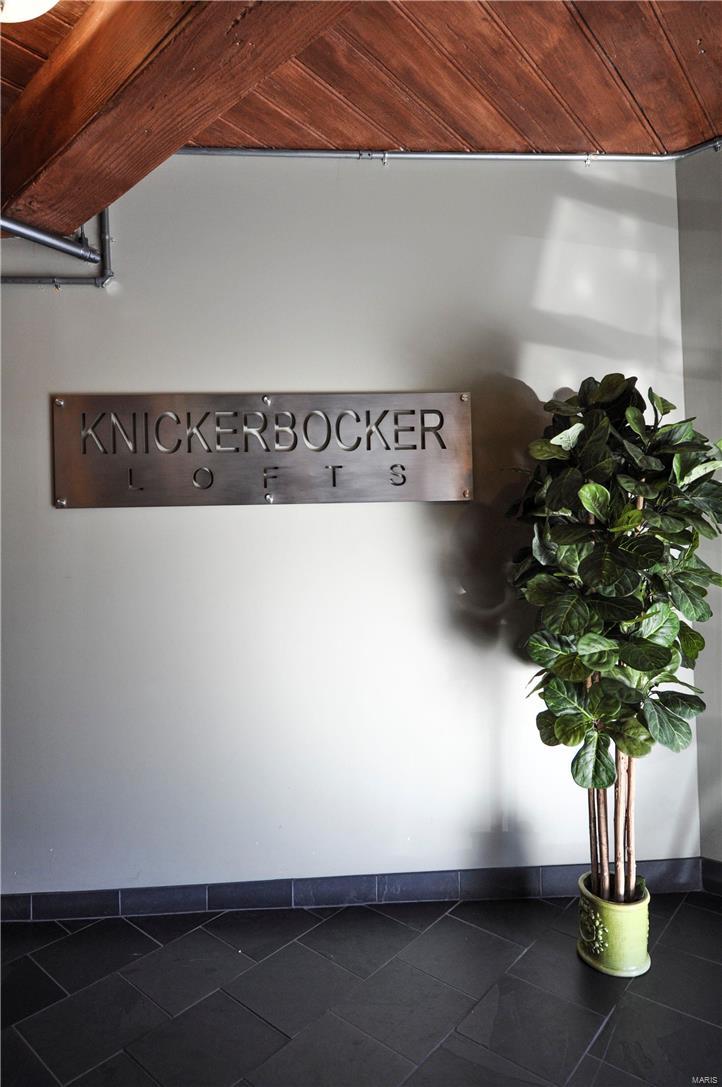 Knickerbocker - Residential