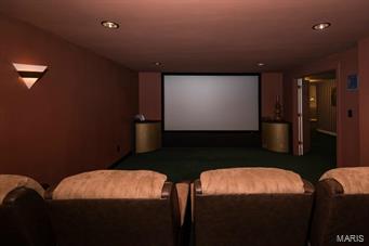 Kingspointe - Residential