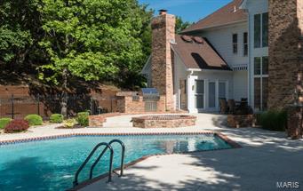 Kingspointe - Residential