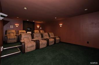 Kingspointe - Residential