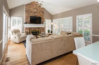 Kingspointe - Residential