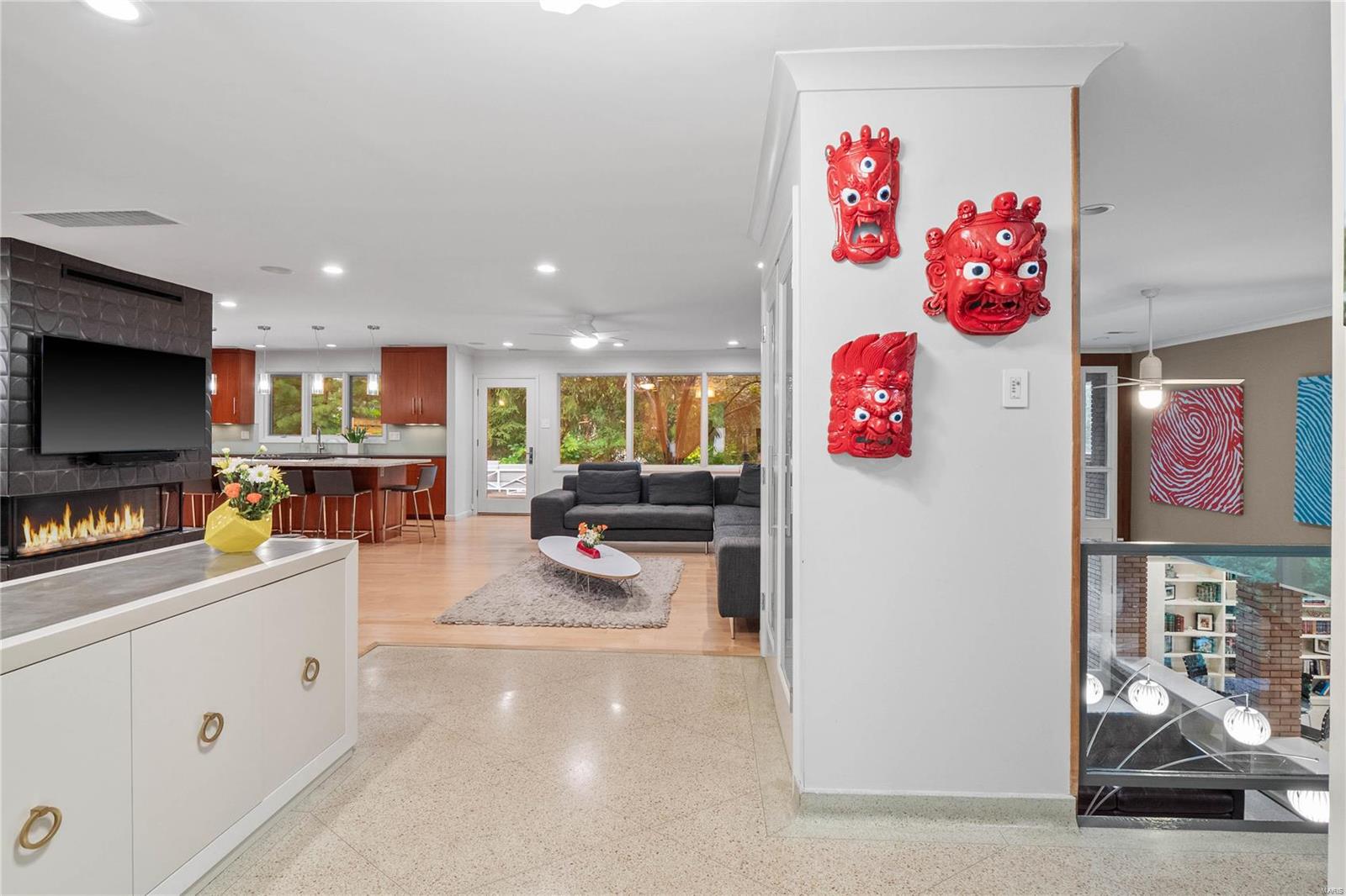 Brazillian Court Add - Residential