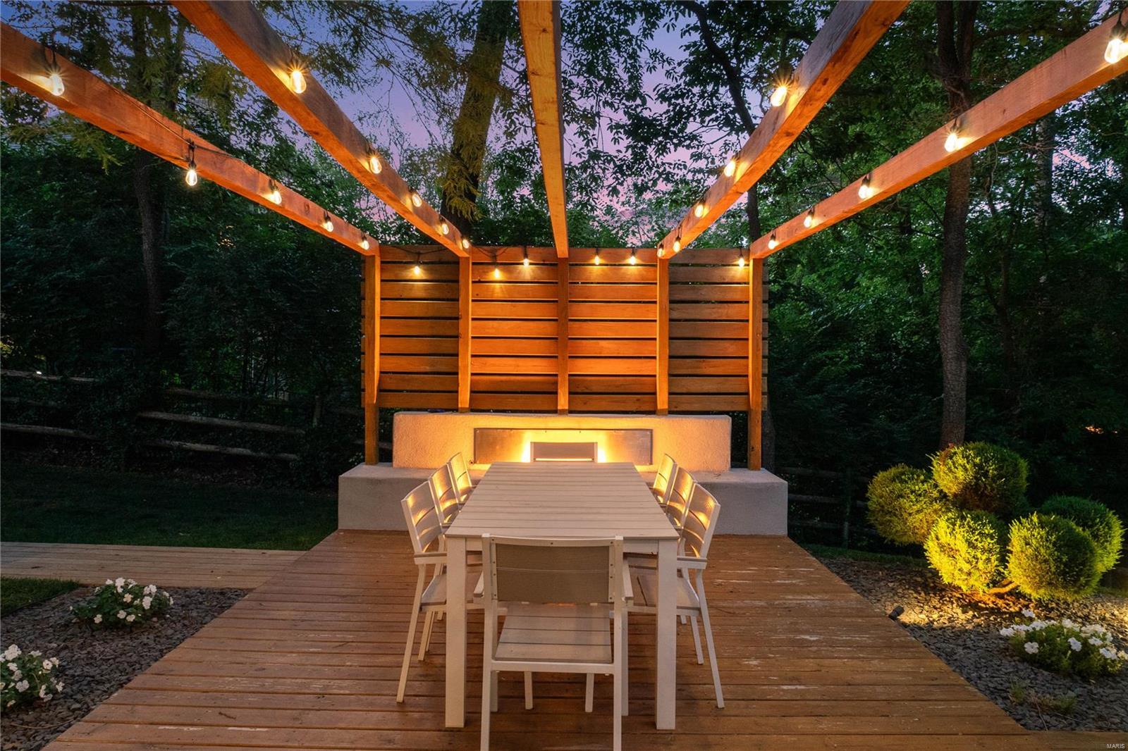 Brazillian Court Add - Residential