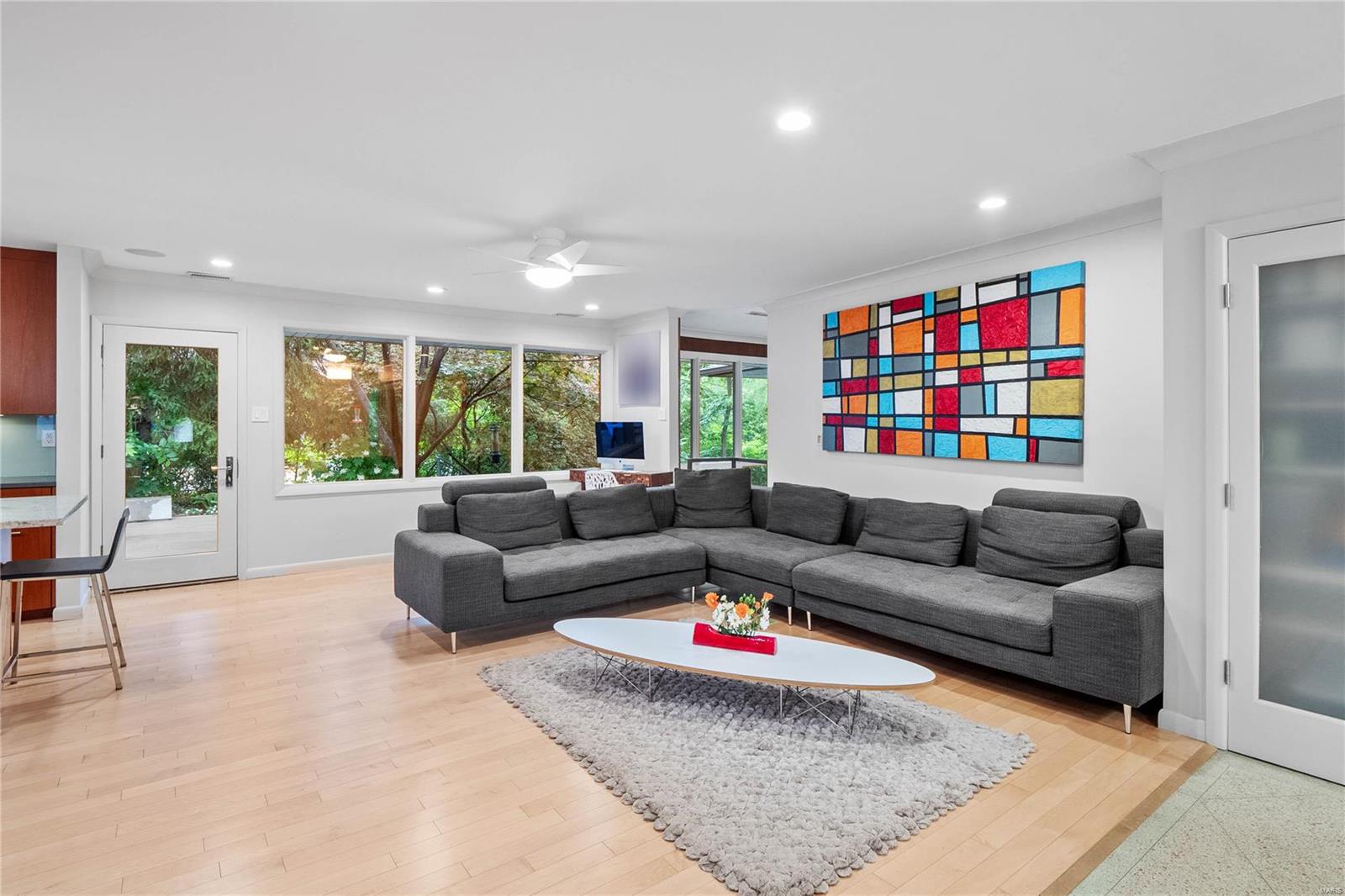 Brazillian Court Add - Residential