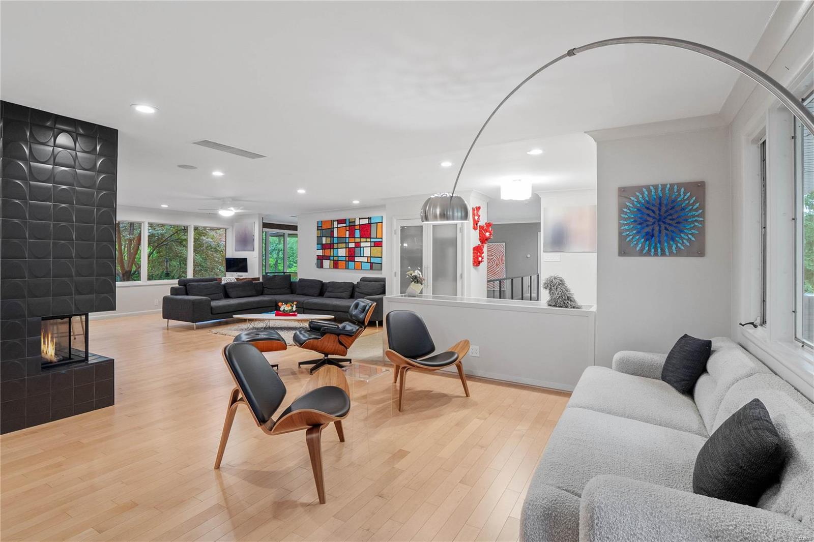 Brazillian Court Add - Residential