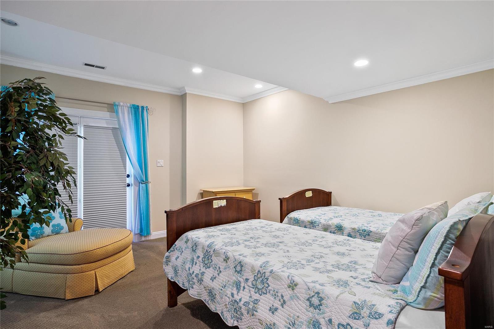 The Summit At Wildhorse - Residential