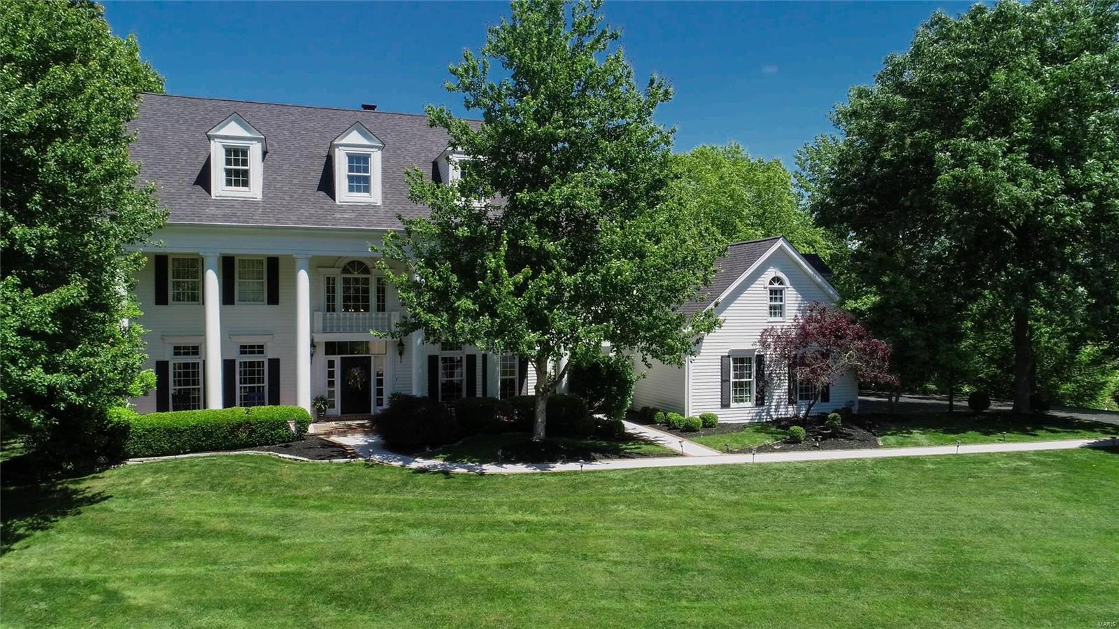 The Summit At Wildhorse - Residential