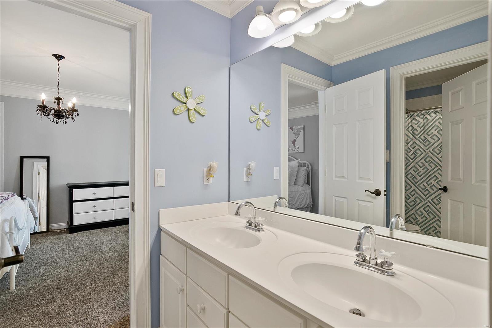 The Summit At Wildhorse - Residential