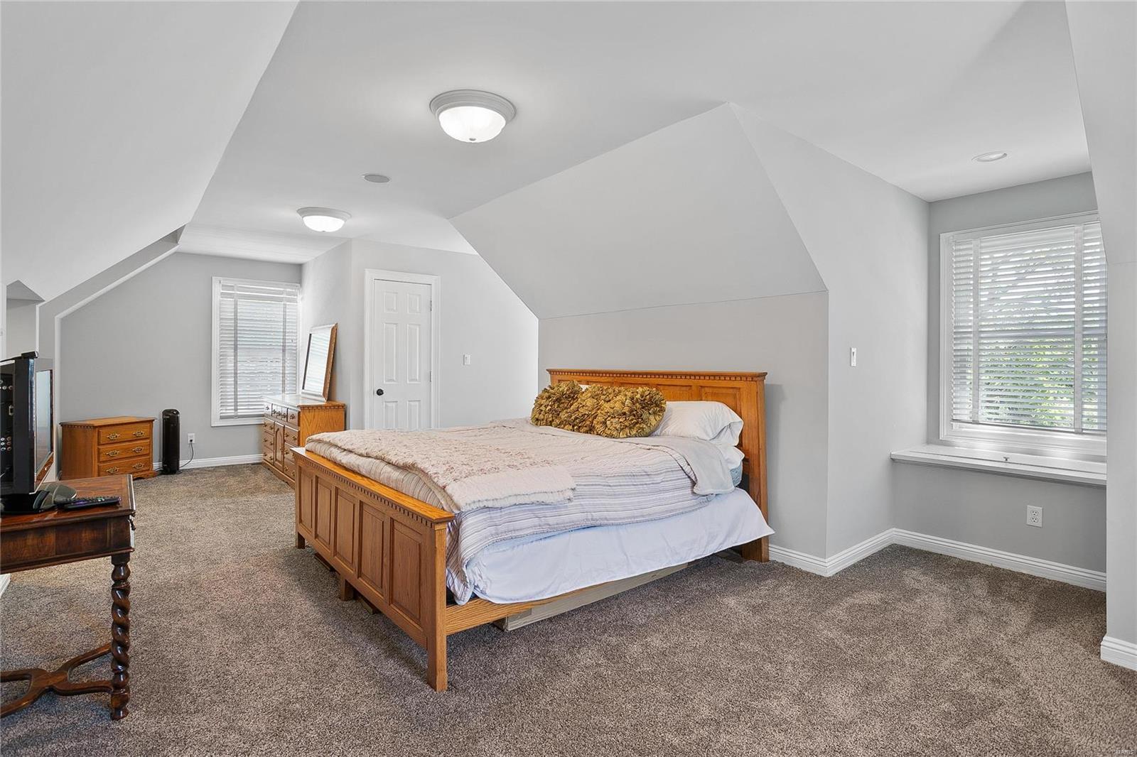 The Summit At Wildhorse - Residential