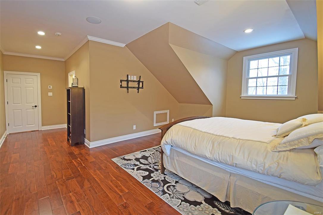 Frontenac Park - Residential