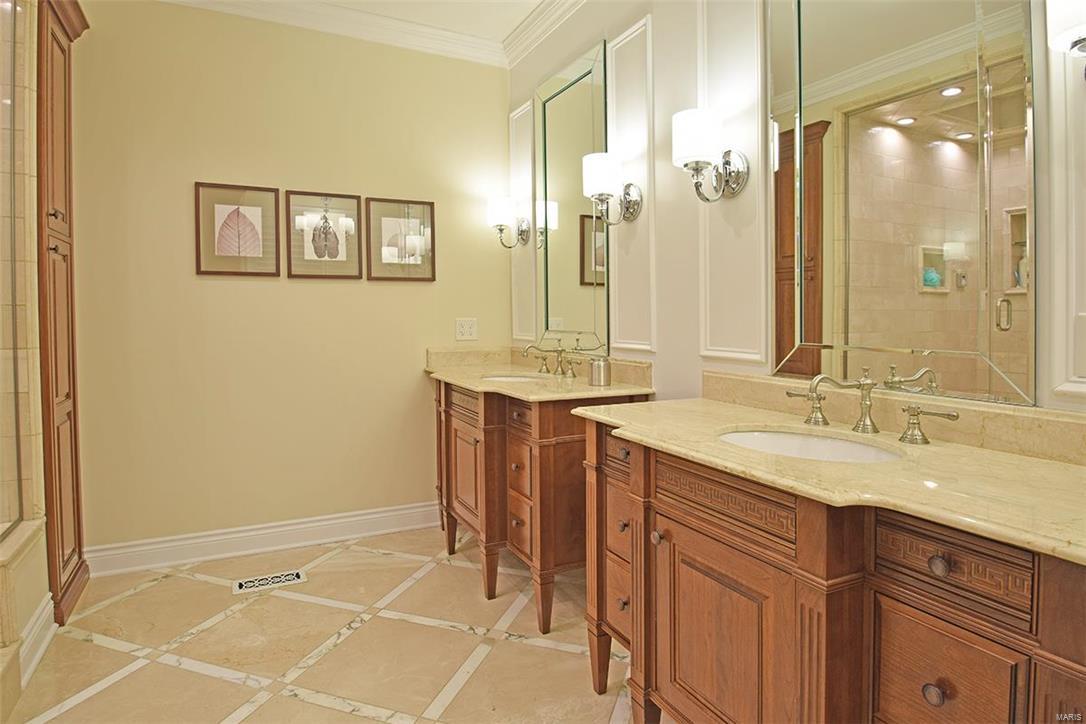 Frontenac Park - Residential