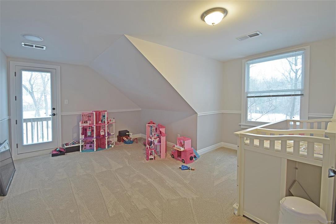 Frontenac Park - Residential