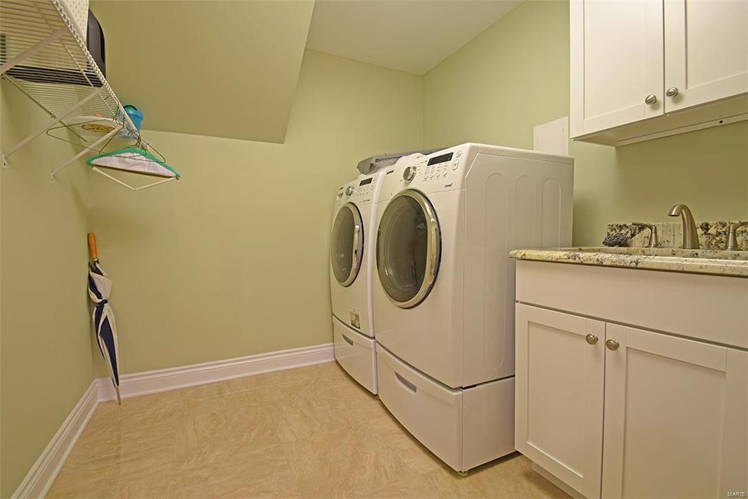 Frontenac Park - Residential