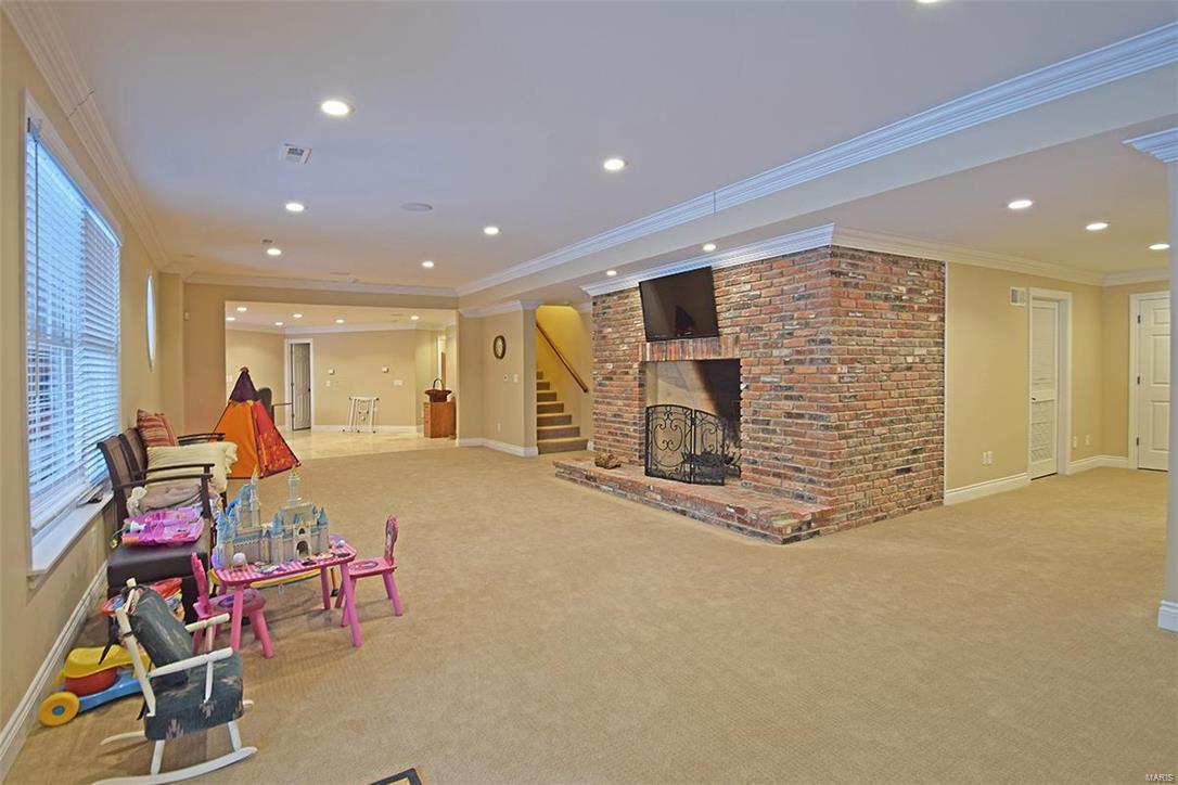 Frontenac Park - Residential