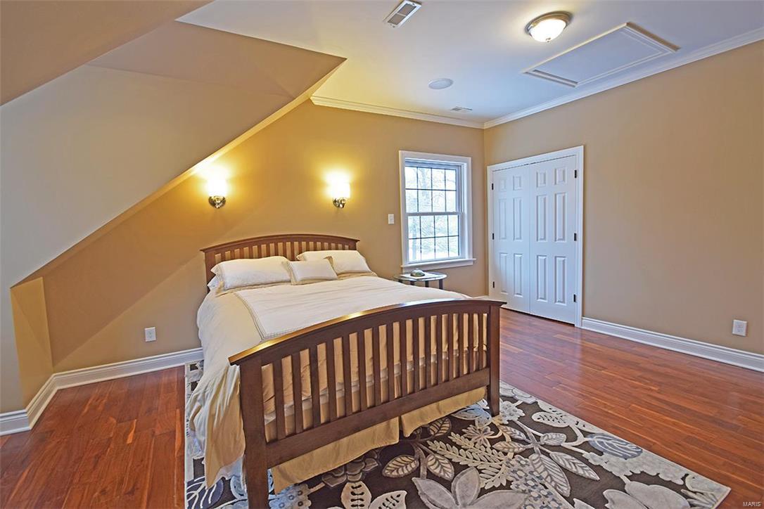 Frontenac Park - Residential