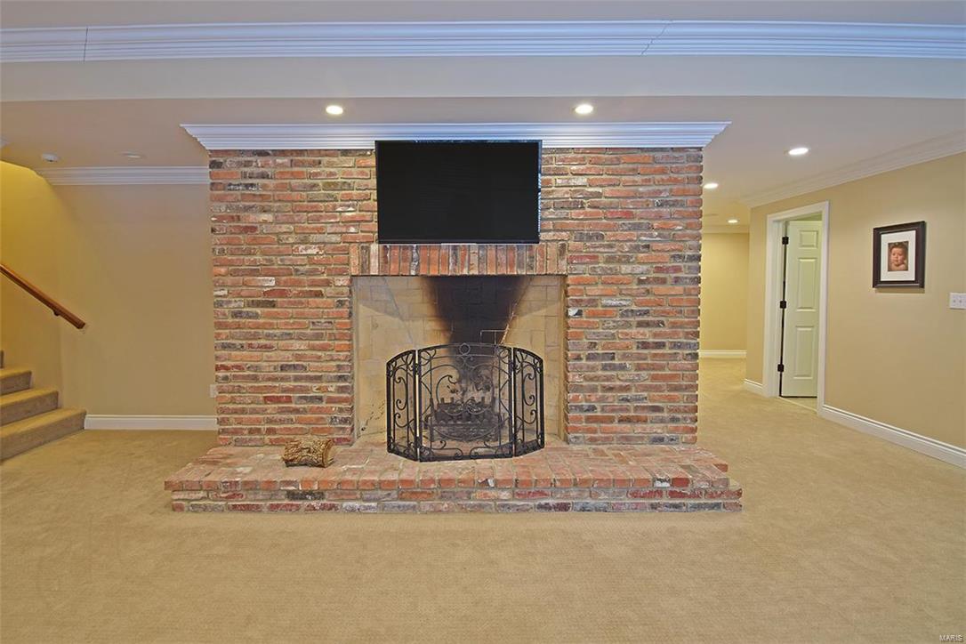 Frontenac Park - Residential