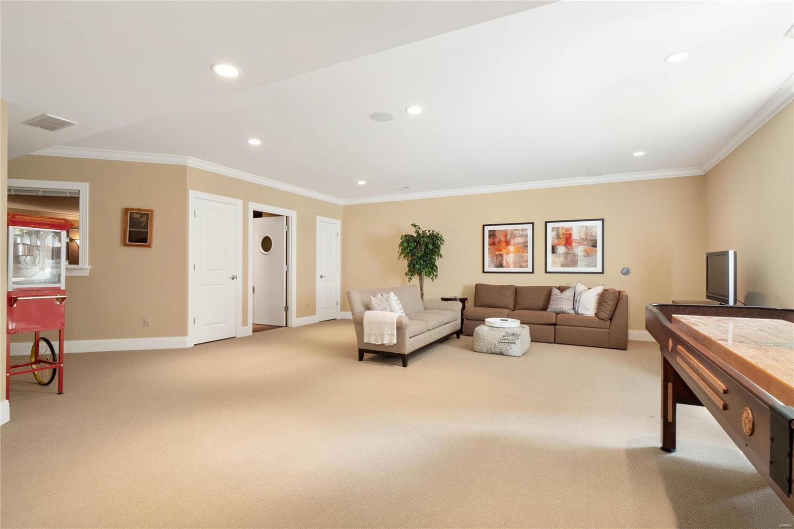 Clayton Gardens - Residential