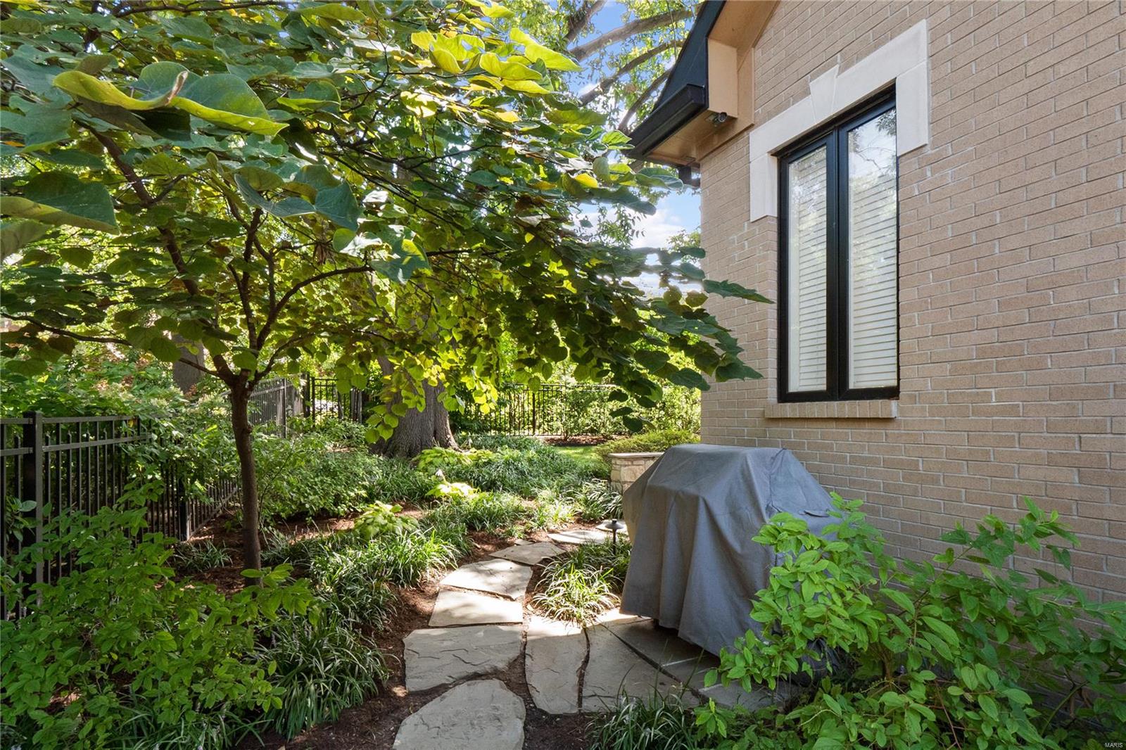 Clayton Gardens - Residential