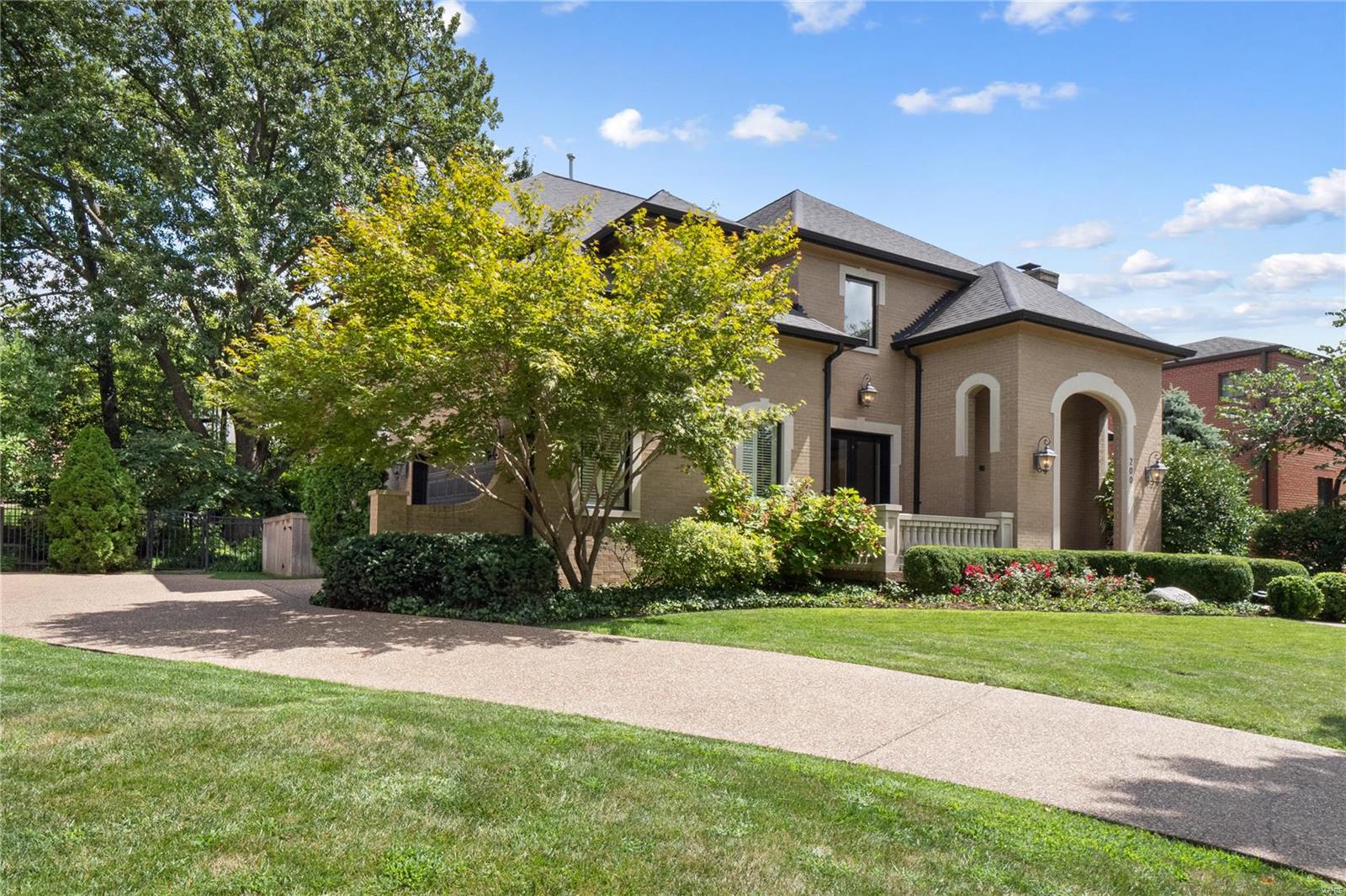 Clayton Gardens - Residential