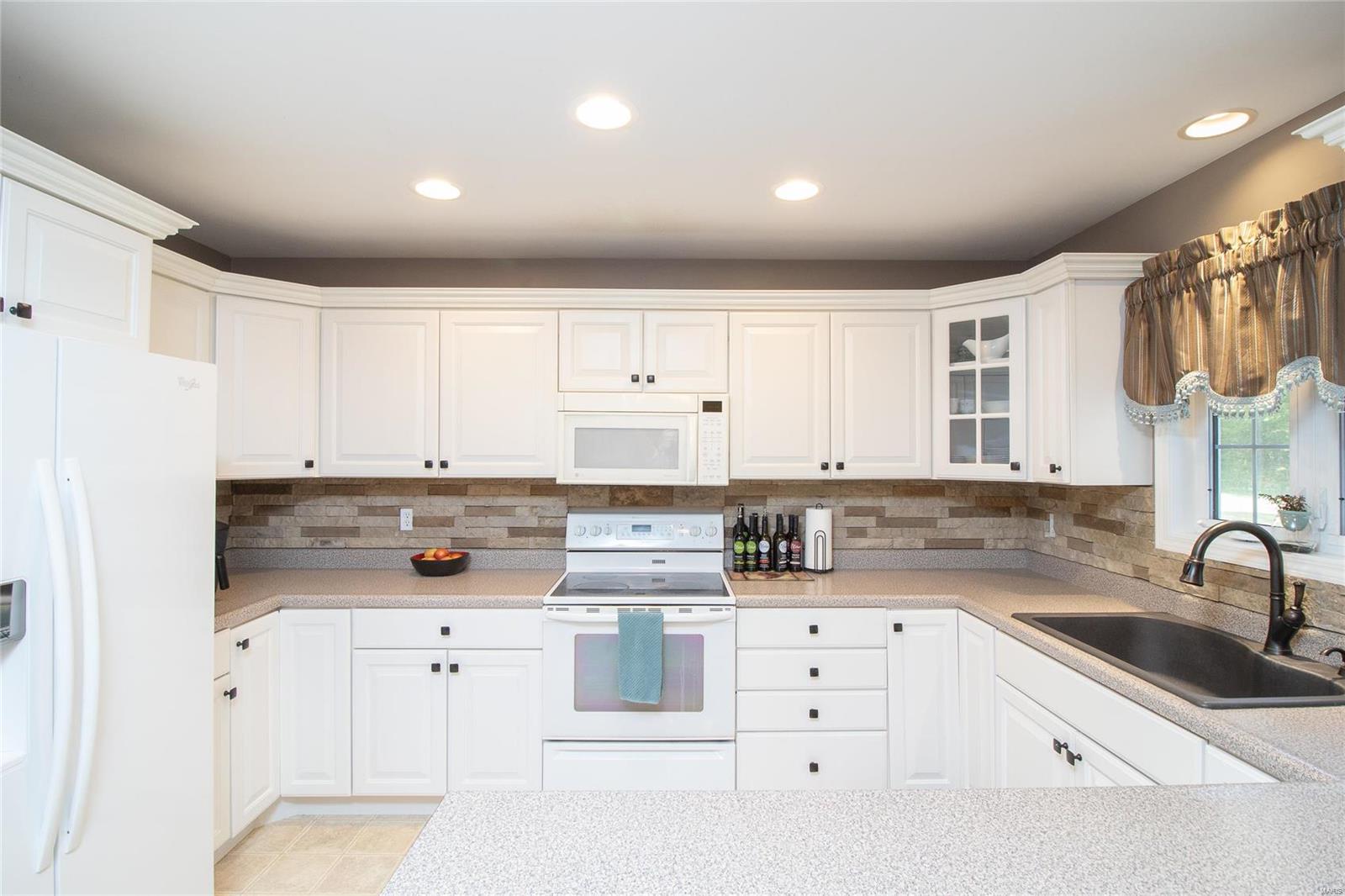 Raintree Estates - Residential