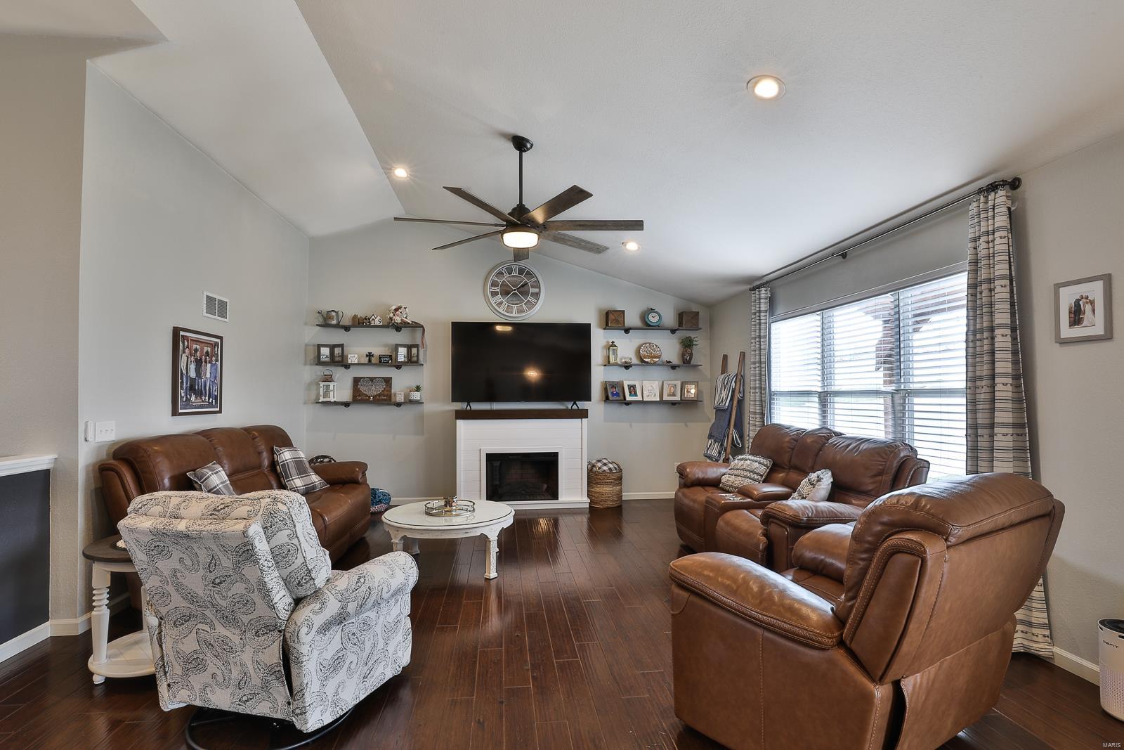 Lockeport Lndg 02 - Residential