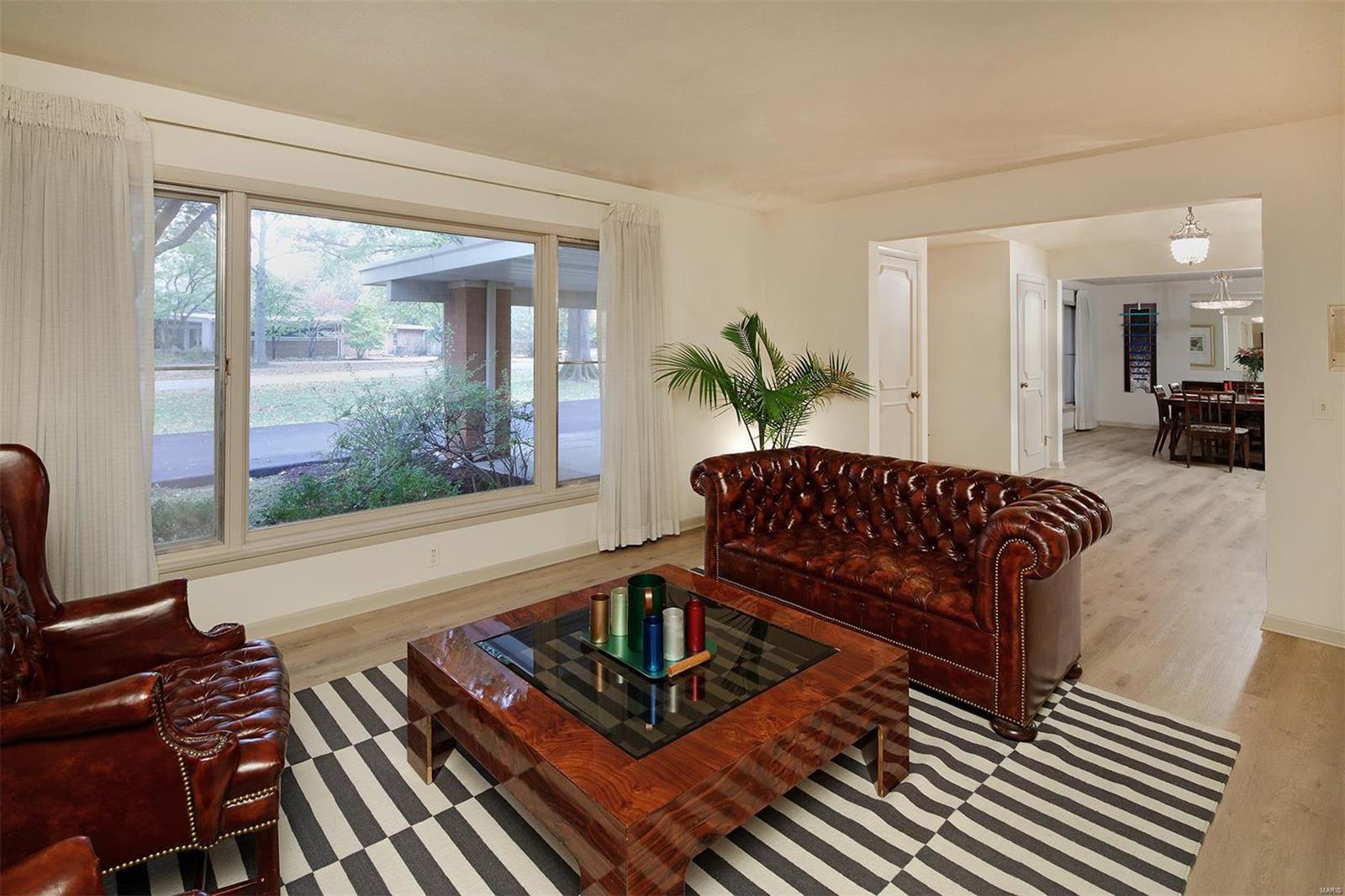 Ladue Estates - Residential