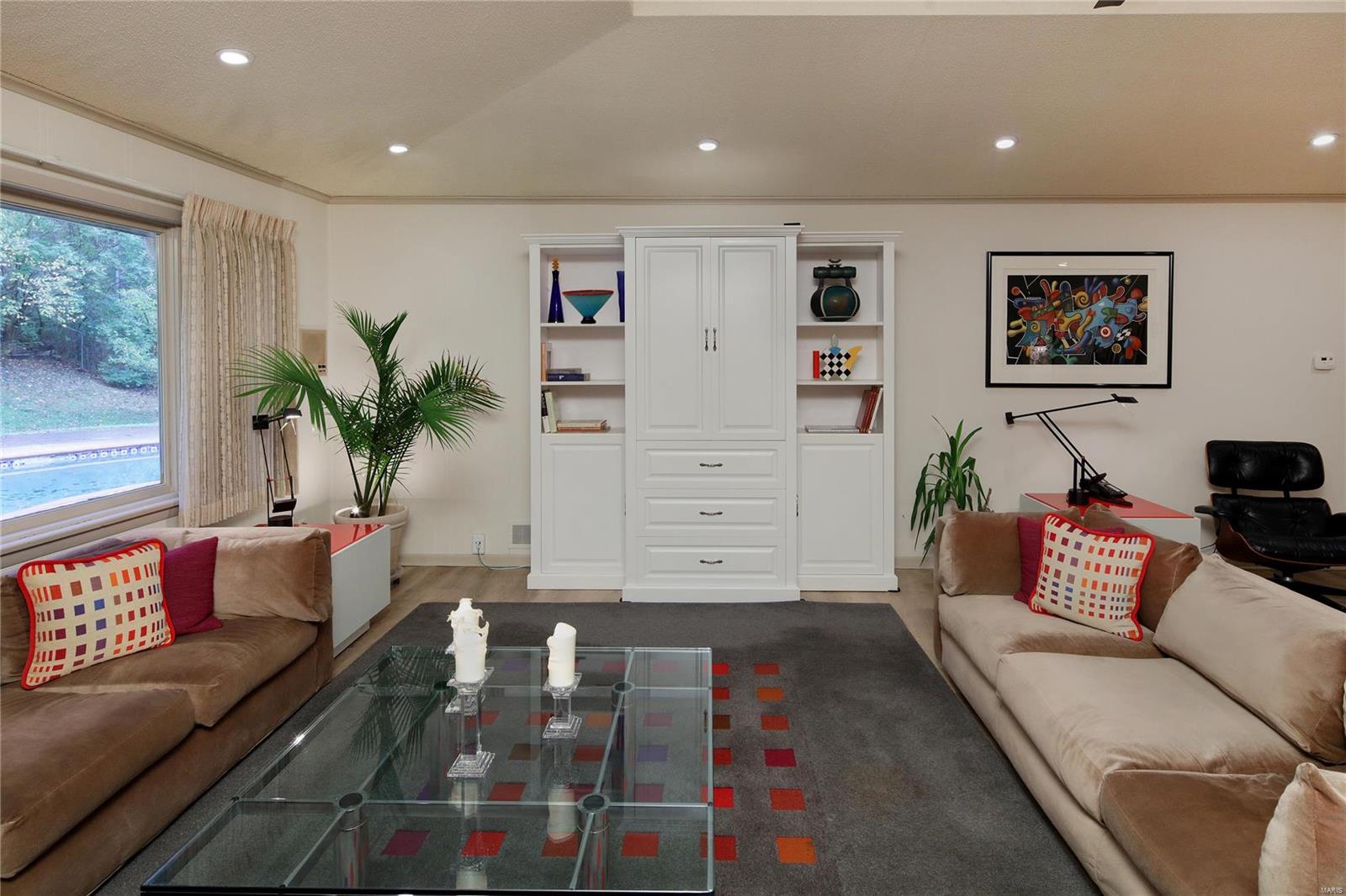 Ladue Estates - Residential