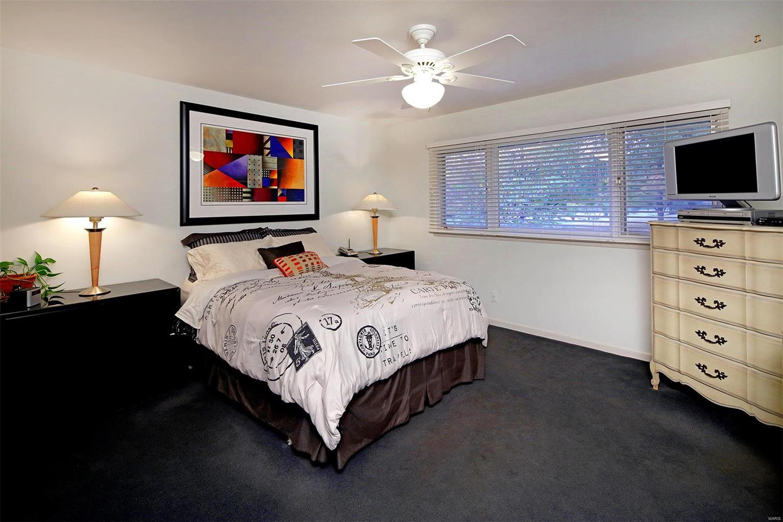 Ladue Estates - Residential