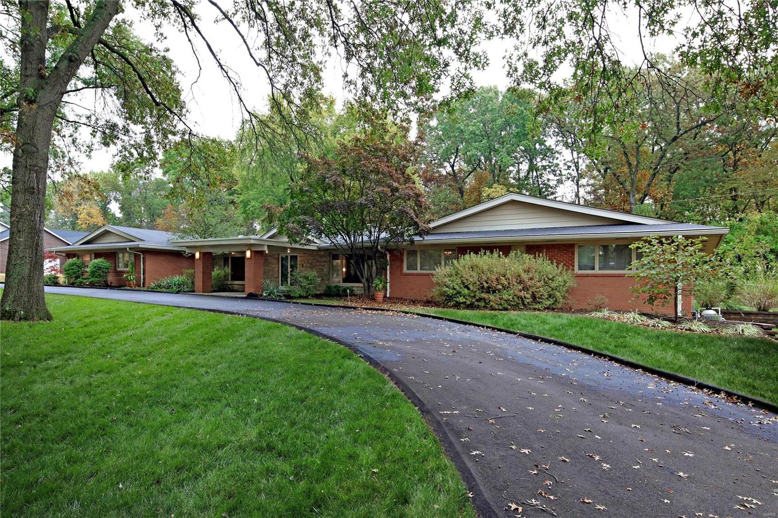 Ladue Estates - Residential