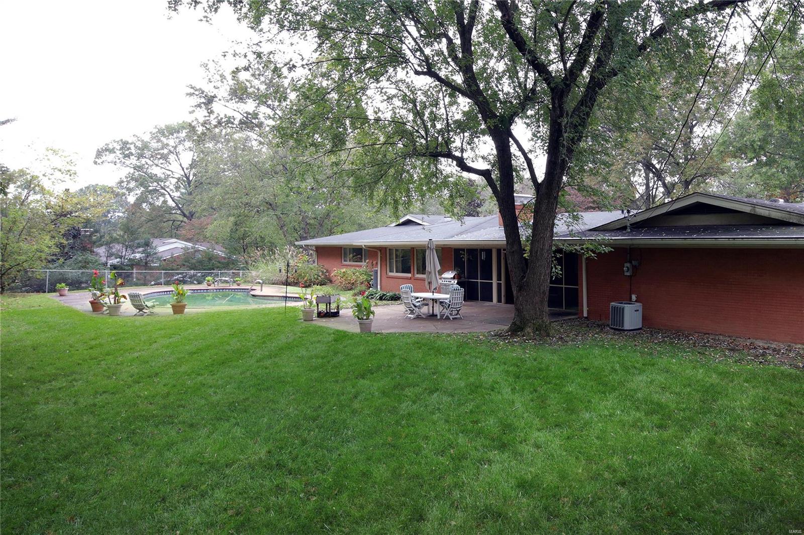 Ladue Estates - Residential