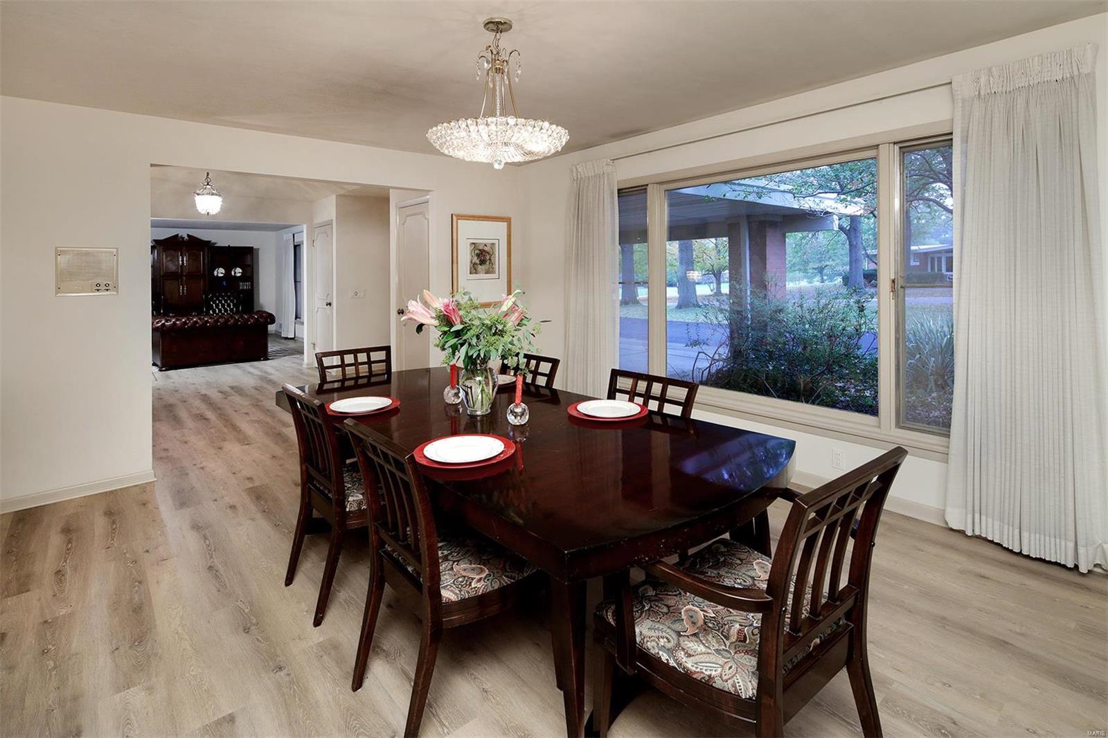 Ladue Estates - Residential