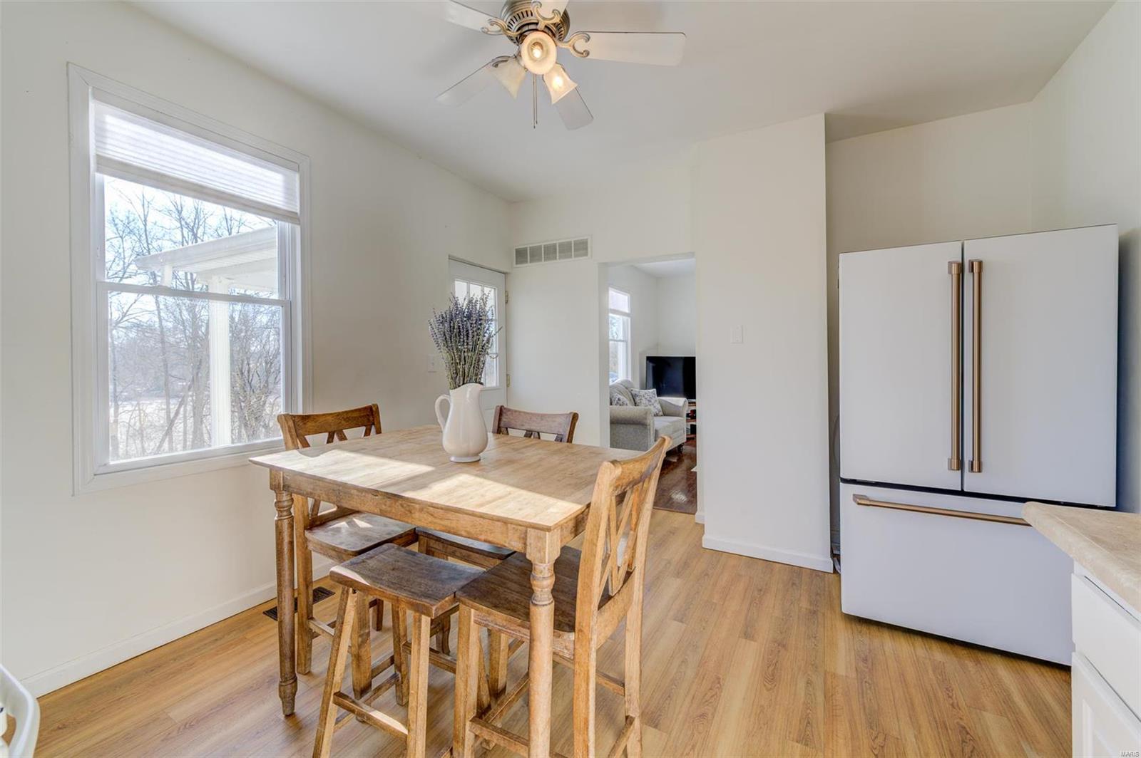 Cedar Hill, Missouri 63016, United States, 4 Bedrooms Bedrooms, ,2 BathroomsBathrooms,Residential,Pending,16046