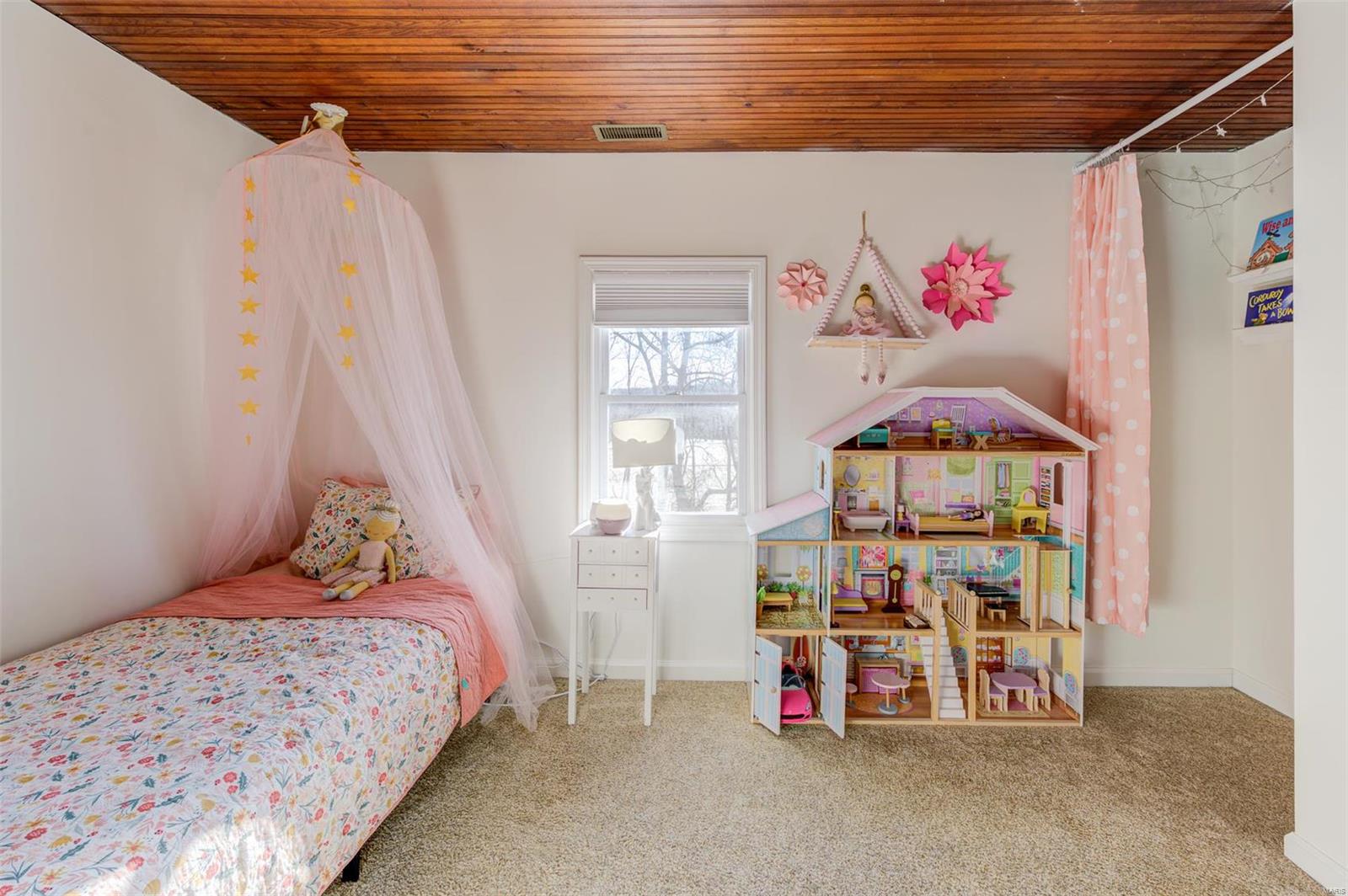 Cedar Hill, Missouri 63016, United States, 4 Bedrooms Bedrooms, ,2 BathroomsBathrooms,Residential,Pending,16046