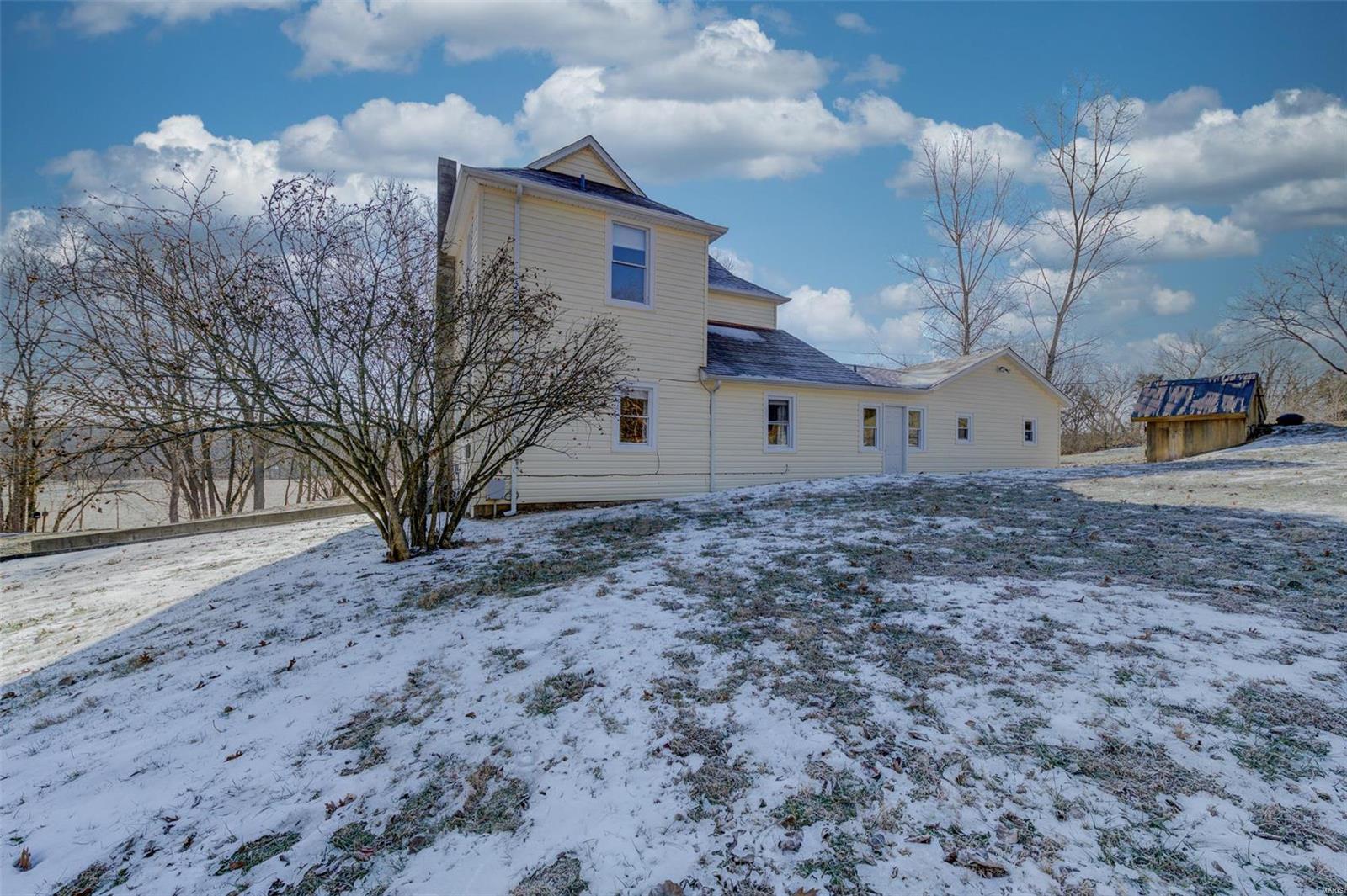 Cedar Hill, Missouri 63016, United States, 4 Bedrooms Bedrooms, ,2 BathroomsBathrooms,Residential,Pending,16046