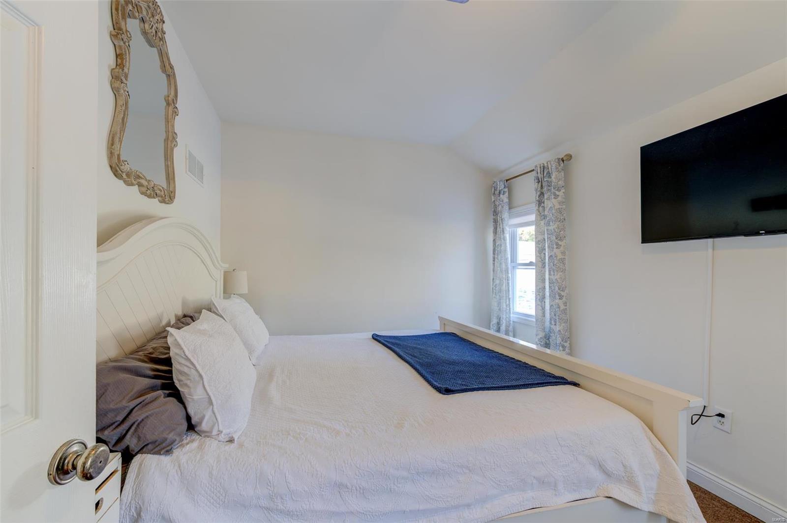 Cedar Hill, Missouri 63016, United States, 4 Bedrooms Bedrooms, ,2 BathroomsBathrooms,Residential,Pending,16046