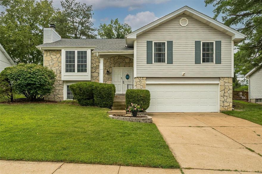 Showings begin Thursday, 8/10.  This darling 3 bedroom, 2.5 bath home is located in desirable Westbrooke Subdivision and Parkway Schools. So much to love about this one! Wood floors, vaulted ceilings in living and dining area, open floor plan, updated bathrooms, wood burning fireplace, two car garage and more! Finished lower level includes half bath, sleeping area/office, family room with fireplace and unfinished laundry/utility/storage area. Nice, level, fenced backyard with great patio. Roof replaced 10/21, updated light fixtures and window treatments 2022. Neighborhood playground and tennis courts located just blocks from this fantastic home!
