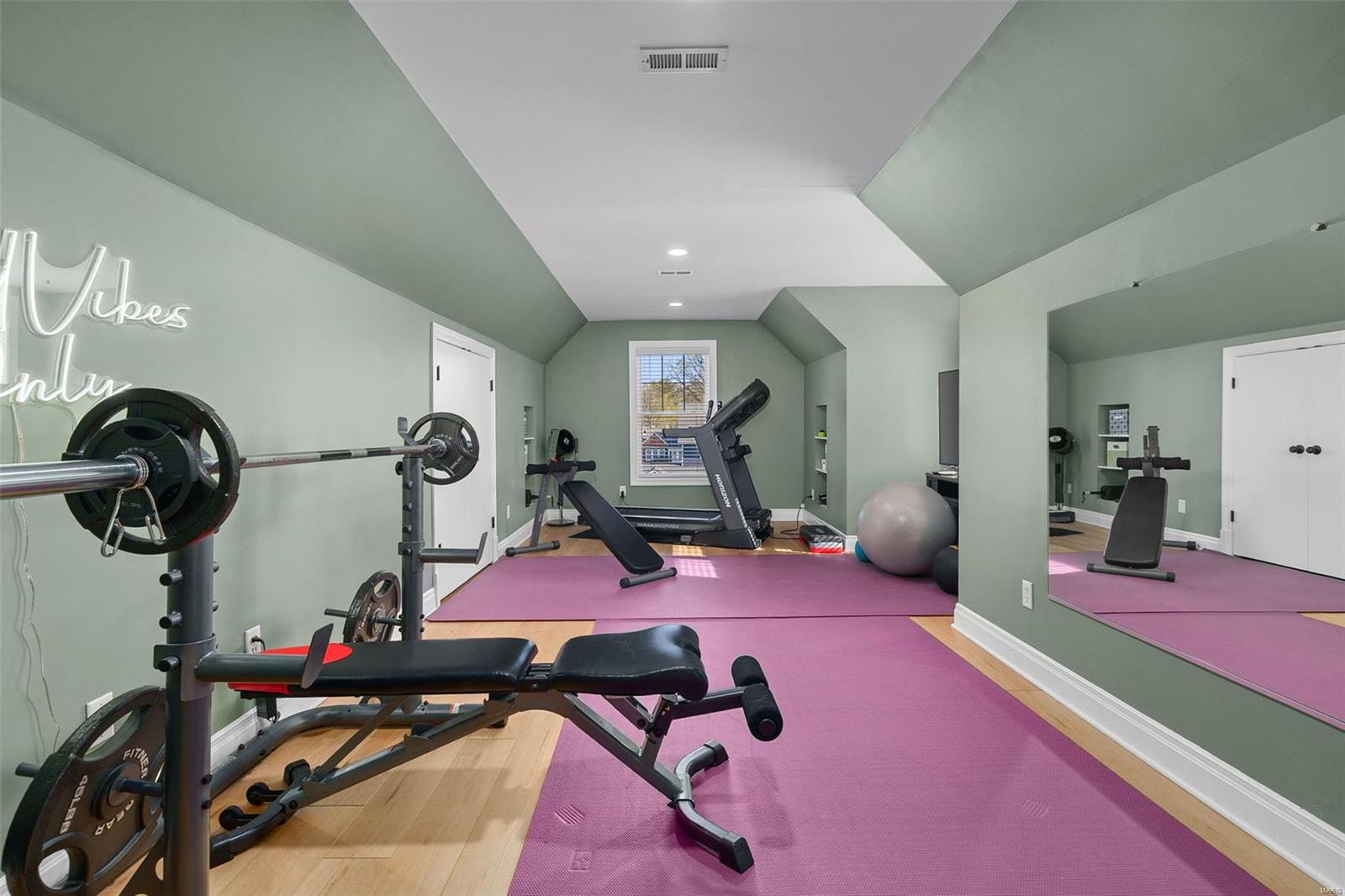 East Kirkwood Blk Pt 2 Bdy Adj - Residential