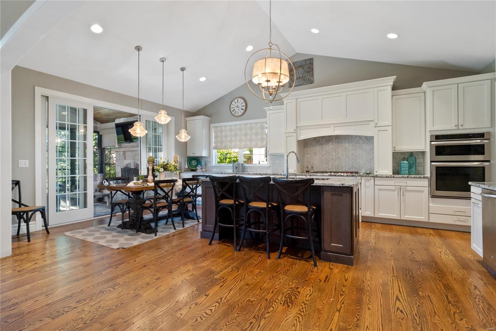 Villas At Meadowbrook The - Residential