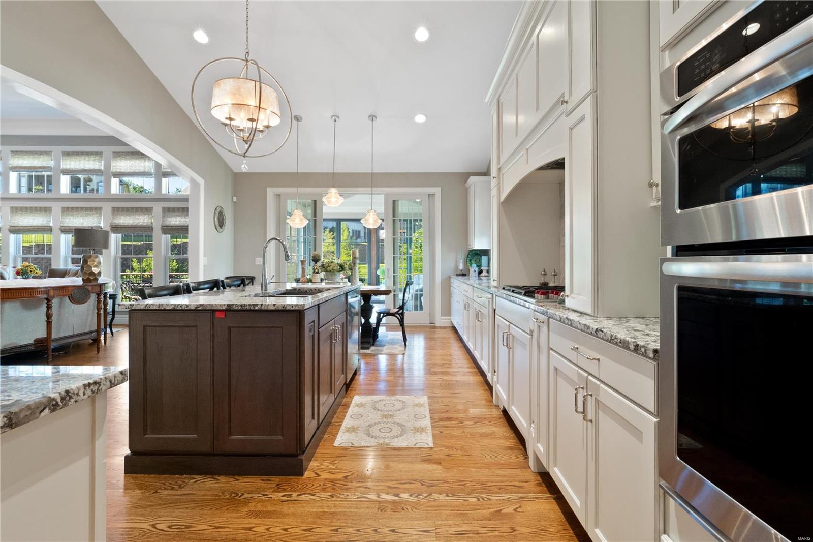 Villas At Meadowbrook The - Residential