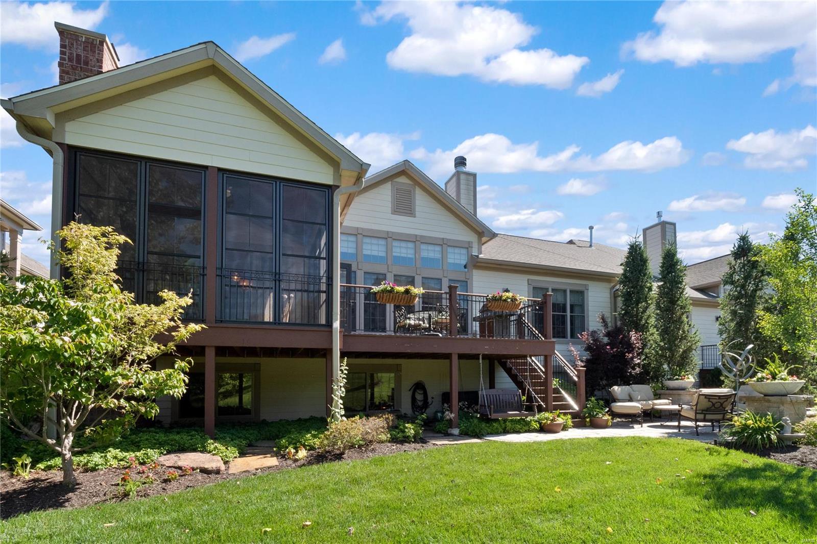 Villas At Meadowbrook The - Residential