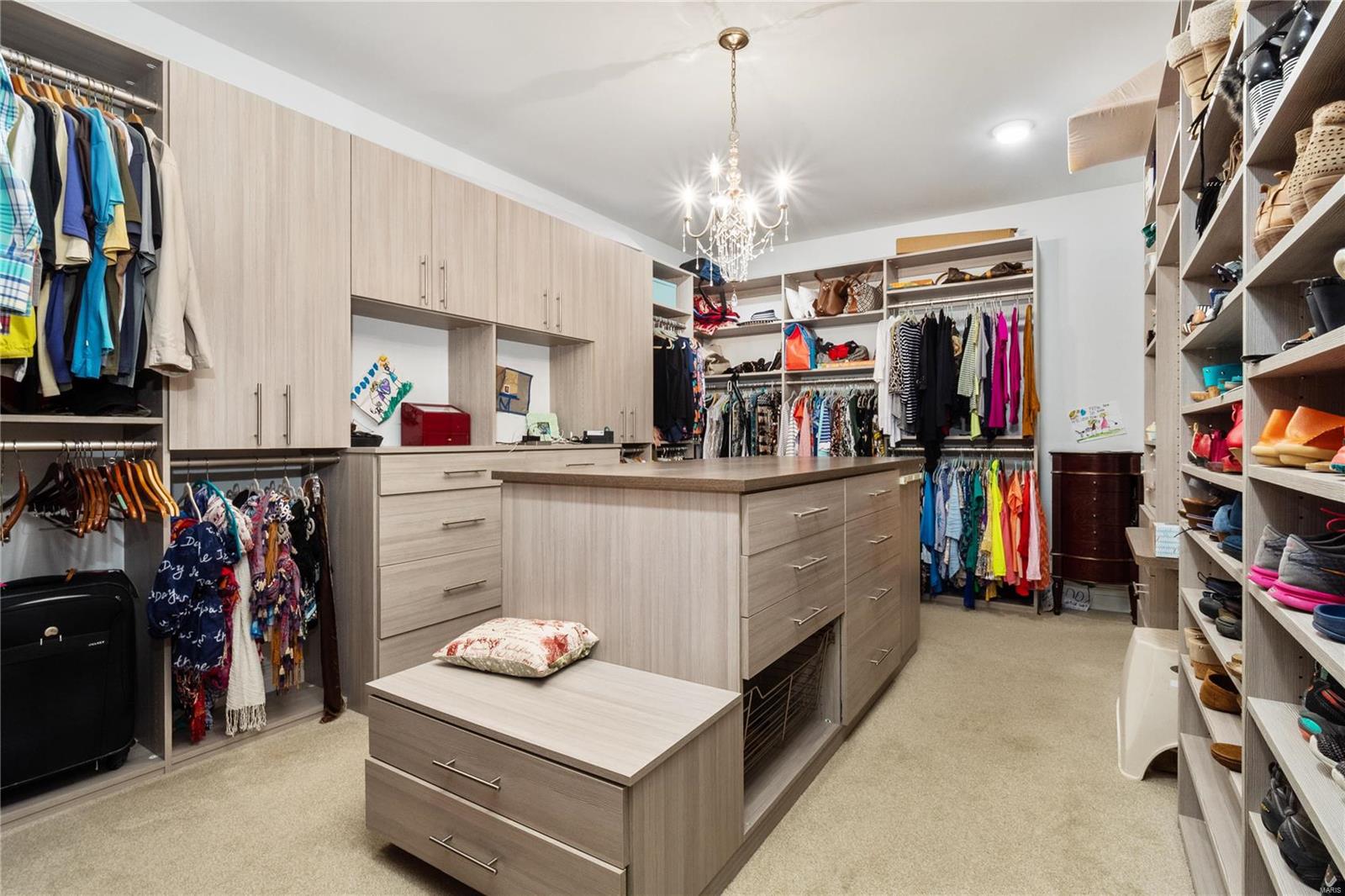 Villas At Meadowbrook The - Residential