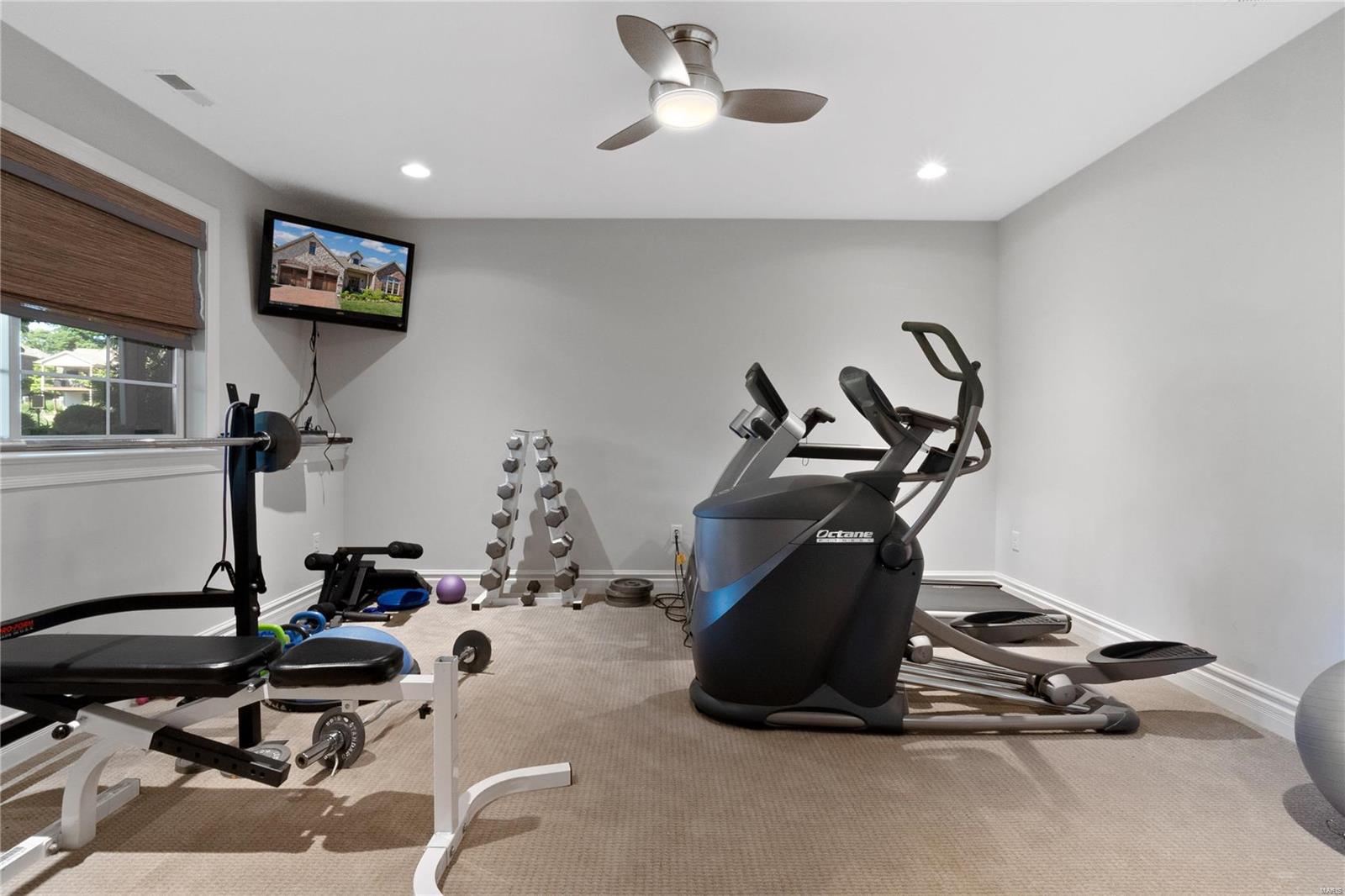 Villas At Meadowbrook The - Residential