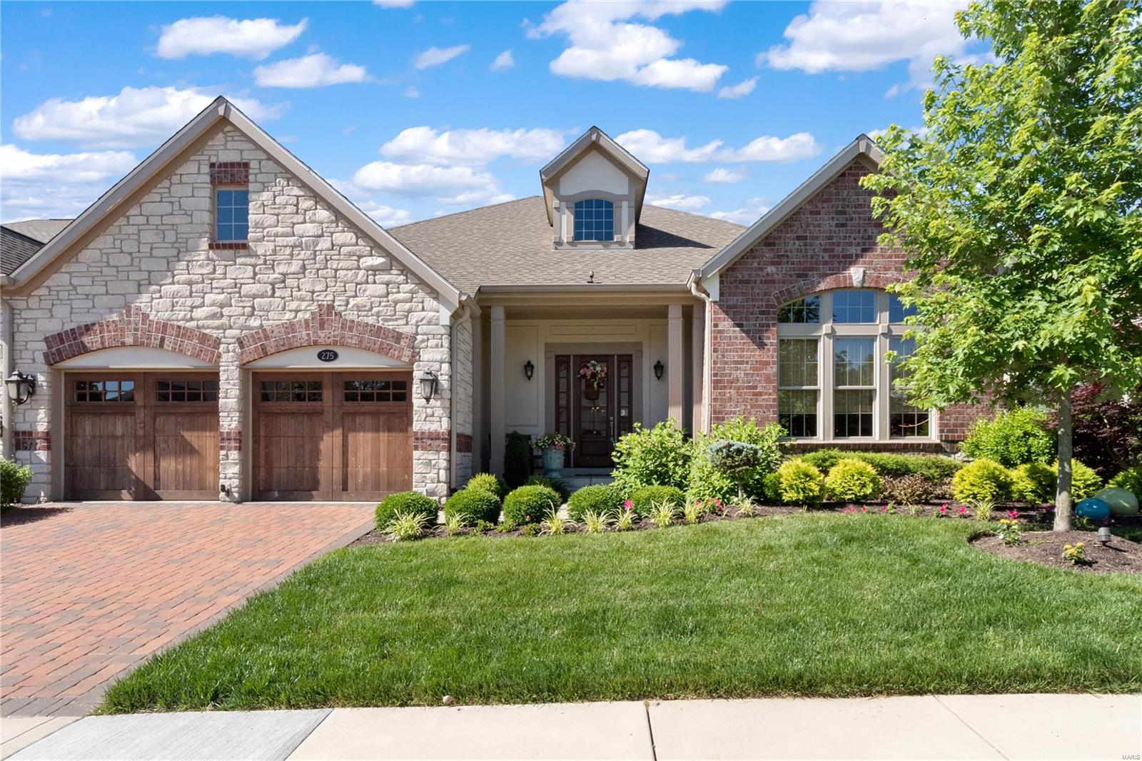 Villas At Meadowbrook The - Residential