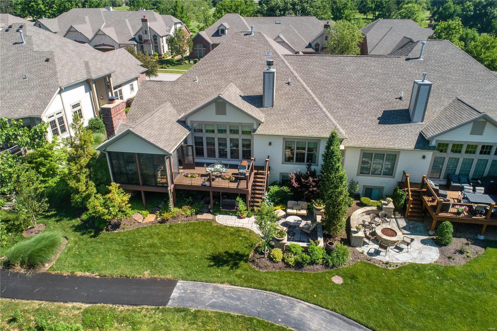 Villas At Meadowbrook The - Residential