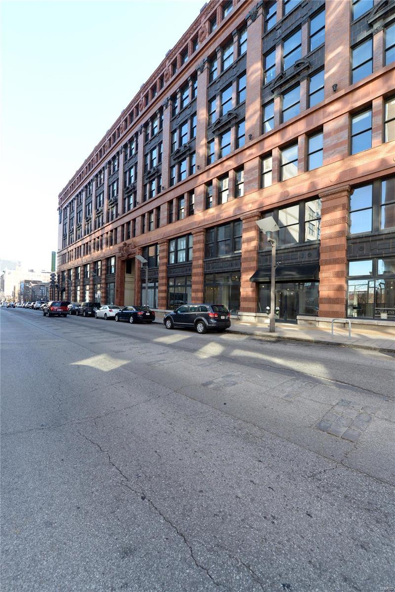 1520 Washington Avenue 203