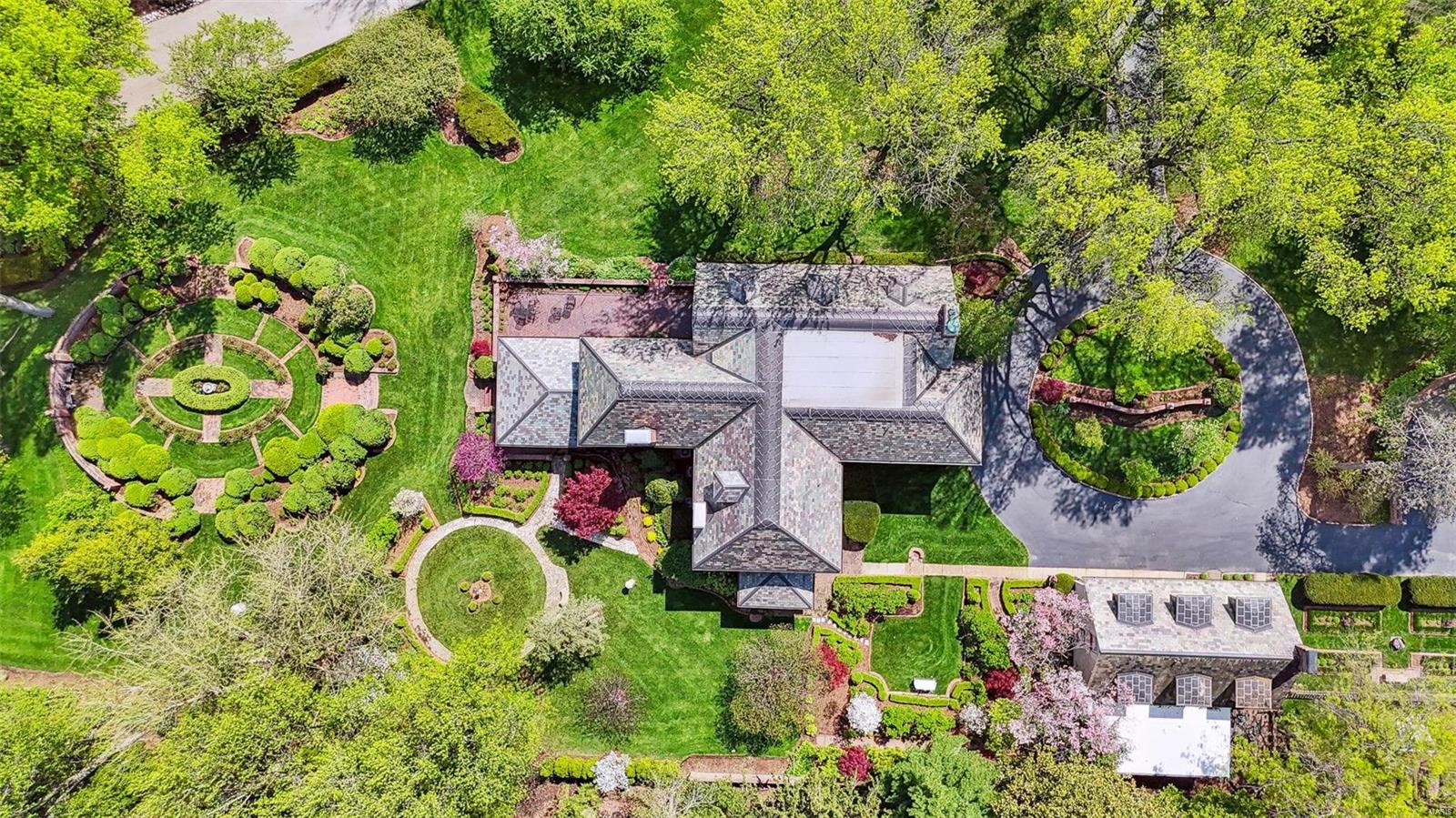 Brentmoor Park - Residential