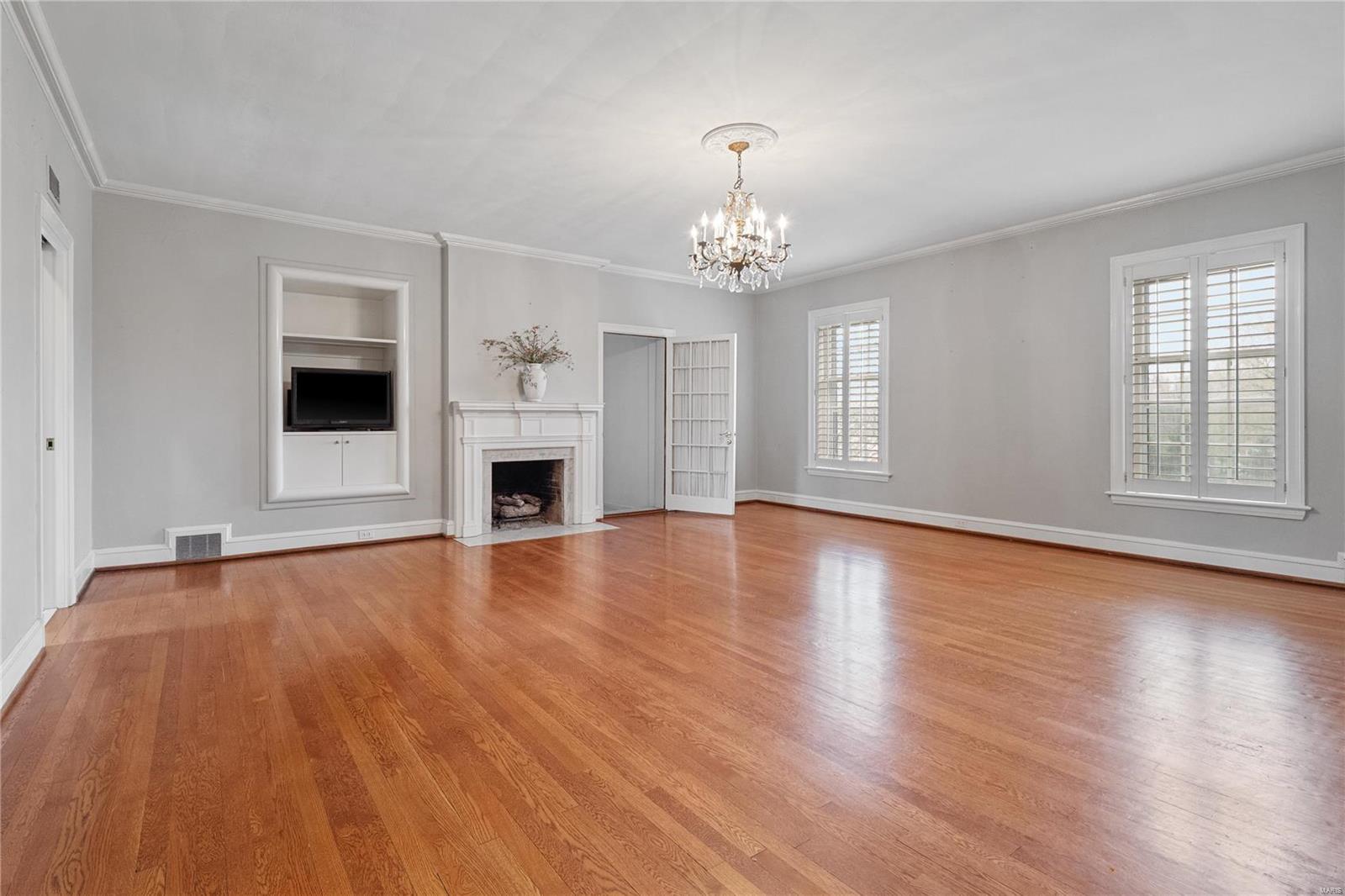 Hunters Grove - Residential