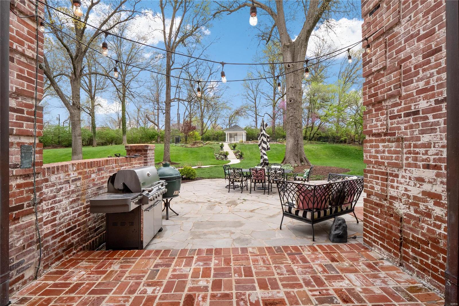 Hunters Grove - Residential