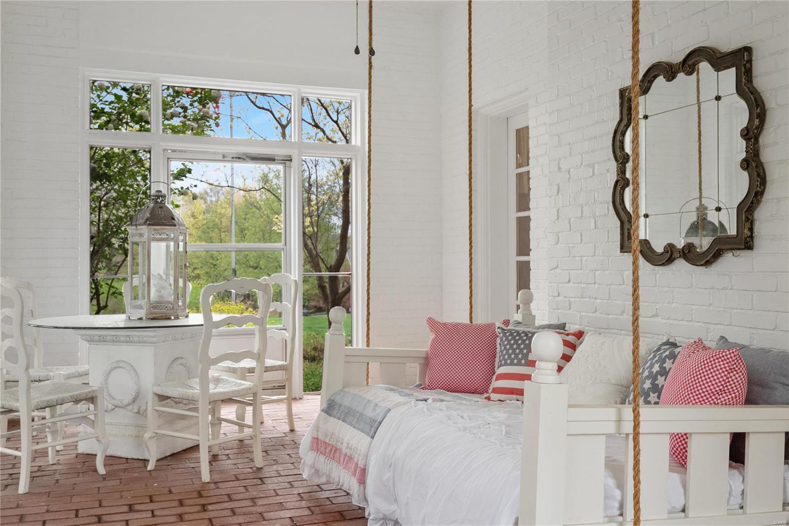 Hunters Grove - Residential